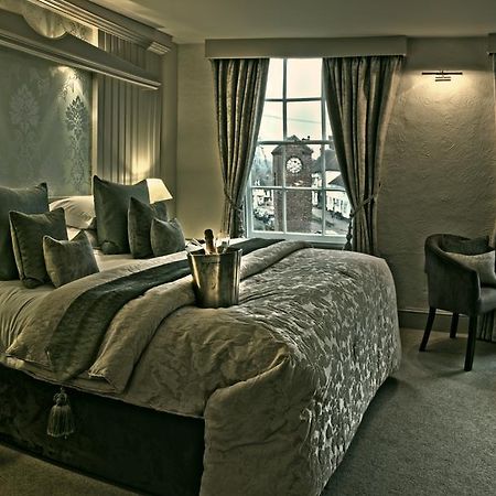 The George Inn Робертсбрідж Номер фото
